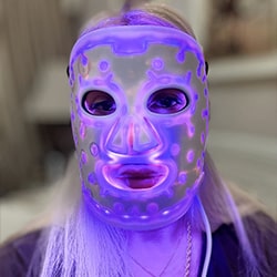 Vilifti LED Face Neck Mask for Skin Rejuvenation and Acne Treatment Omnilux SolaWave 